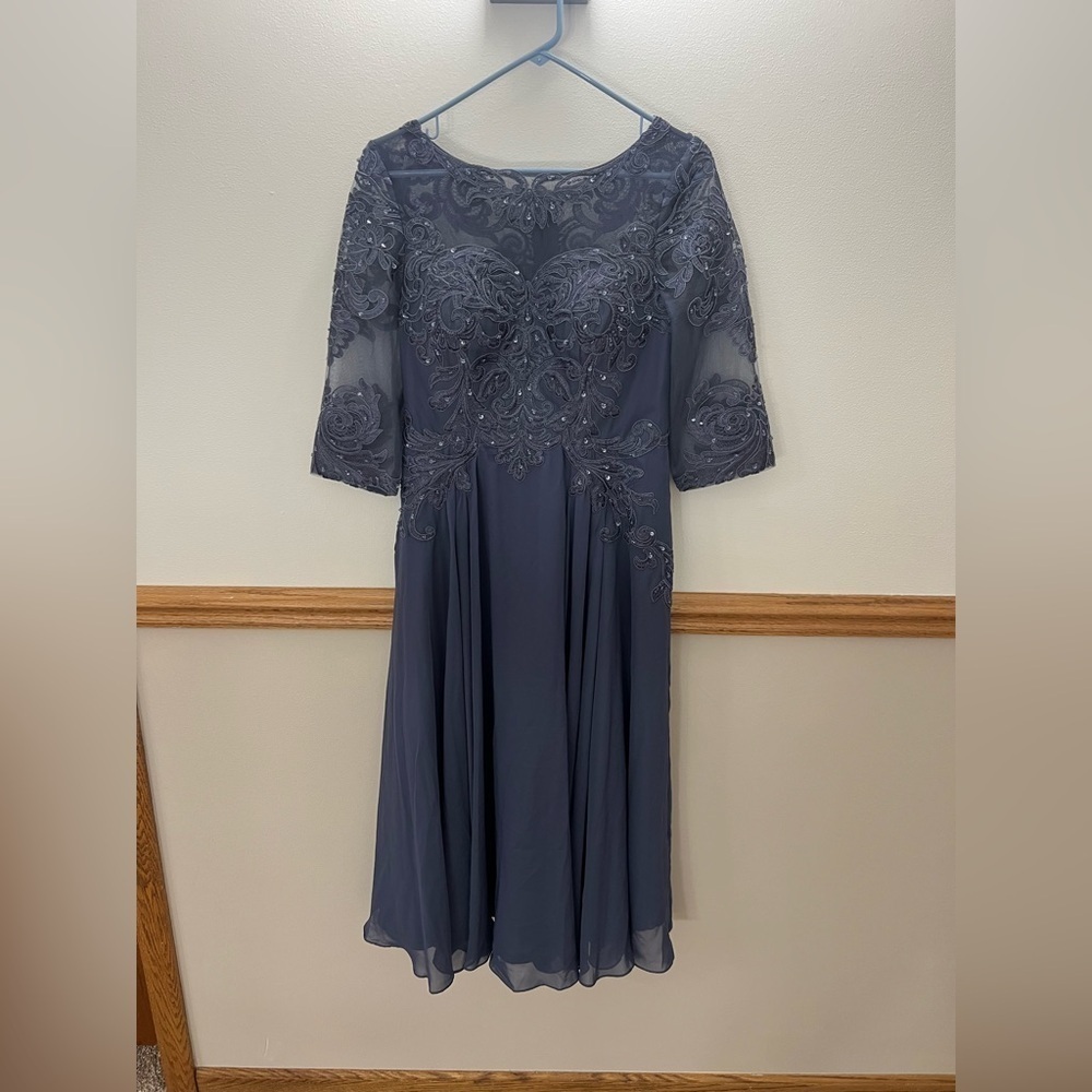 NWT JJ’s House Dusty Blue Sequin Lace Chiffon Maxi Dress Size 8